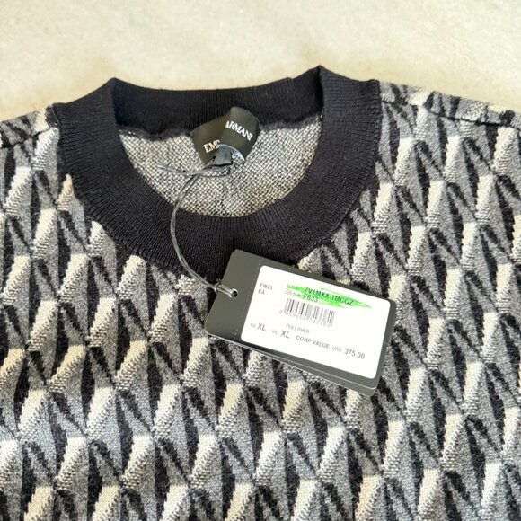 Emporio Armani 7V1MXX Geometric Print Men's crewneck sweater, Size XL - Picture 9 of 12